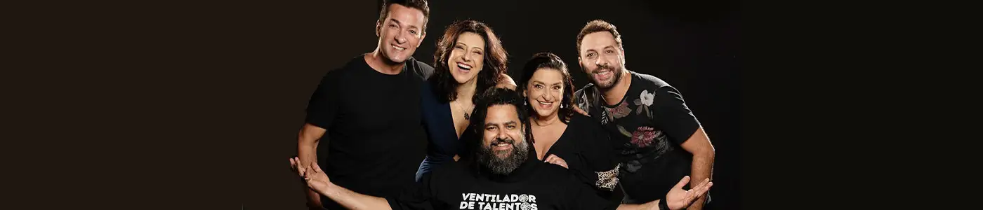 Somos a ponte entre artistas e o público, além de facilitar o desenvolvimento de projetos criativos.